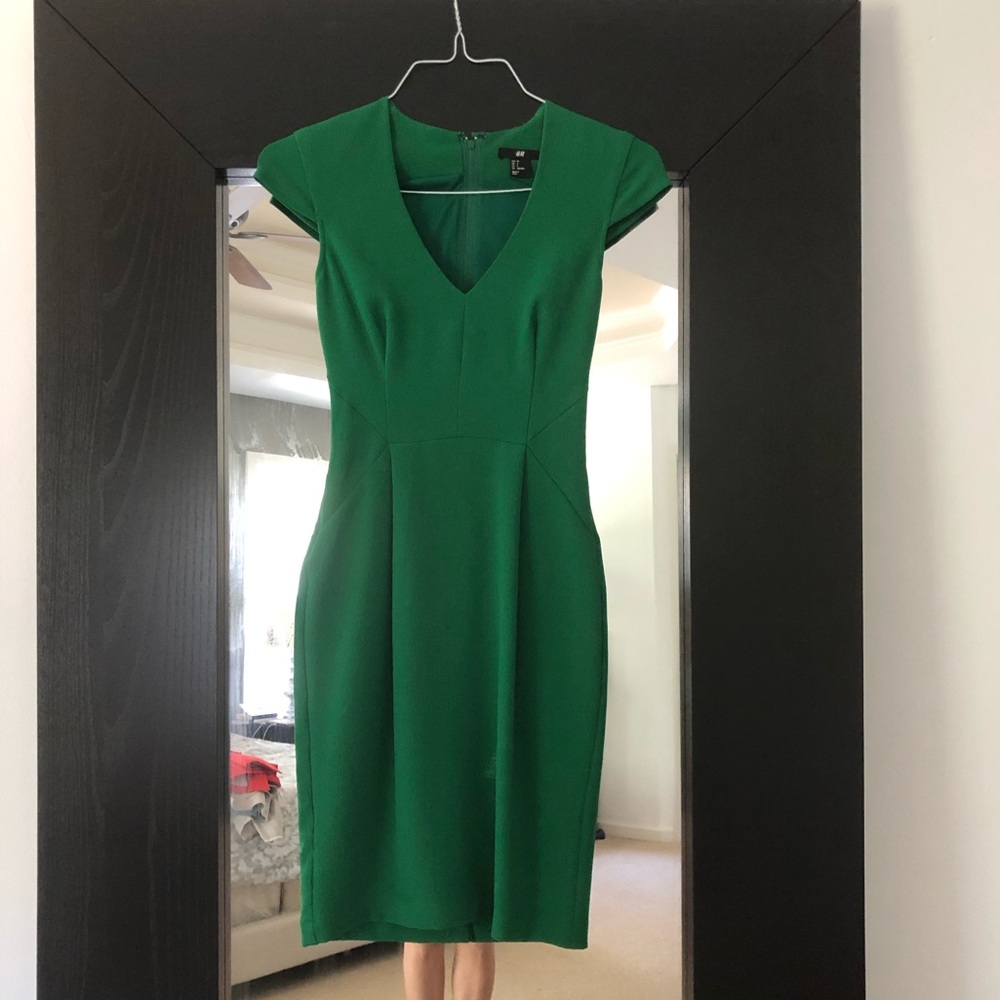 H&M - Picture 2 of 3